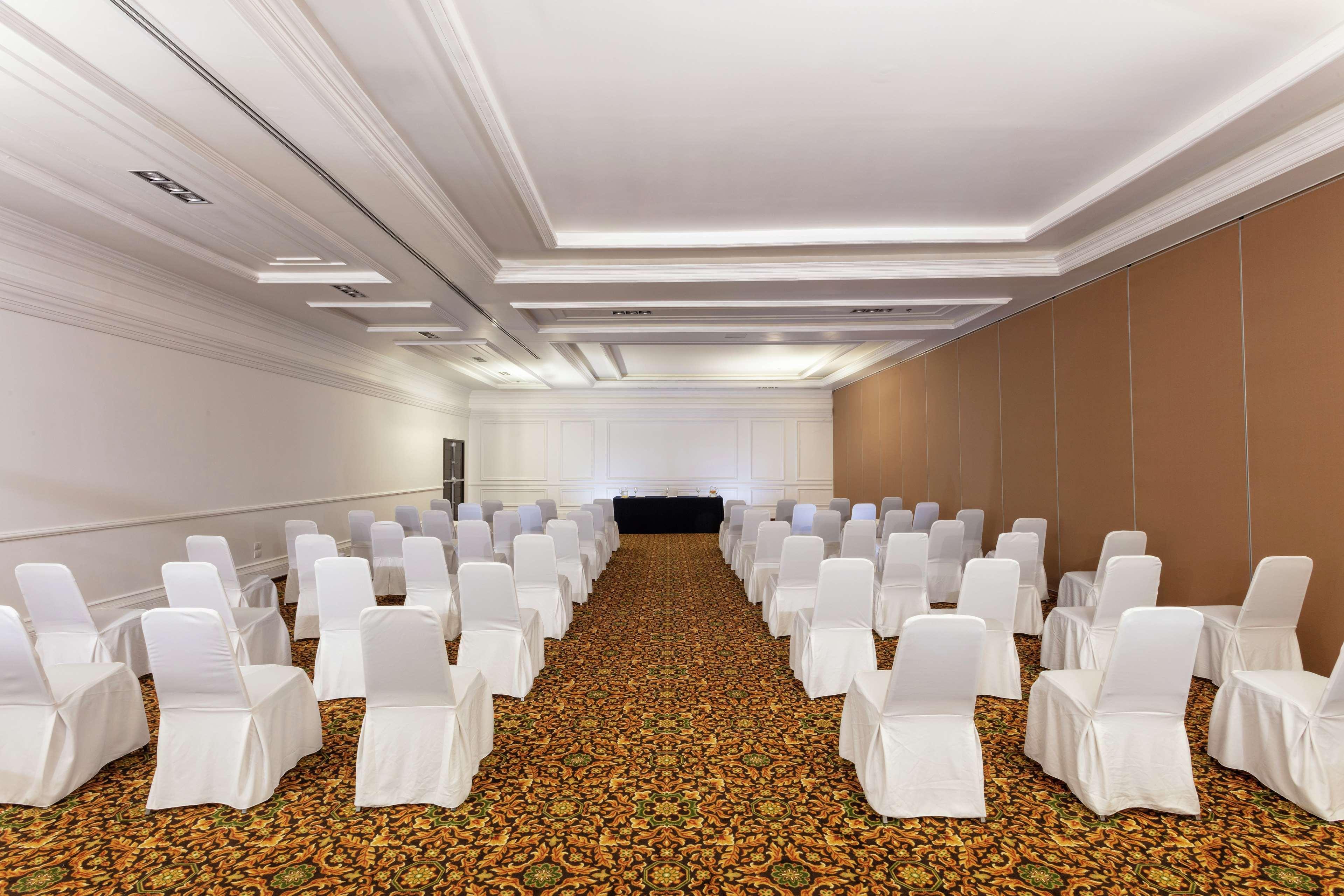 Doubletree By Hilton Toluca Exterior foto